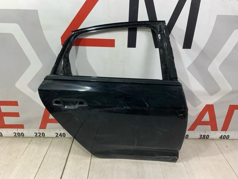 Дверь задняя правая AUDI A6 C8 2018- нв