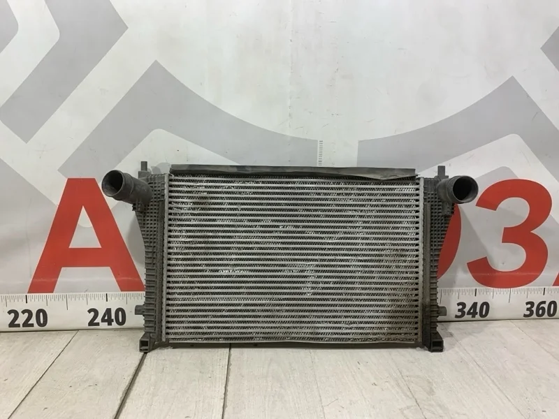 Радиатор кондиционера Volksawgen Tiguan 2013-нв