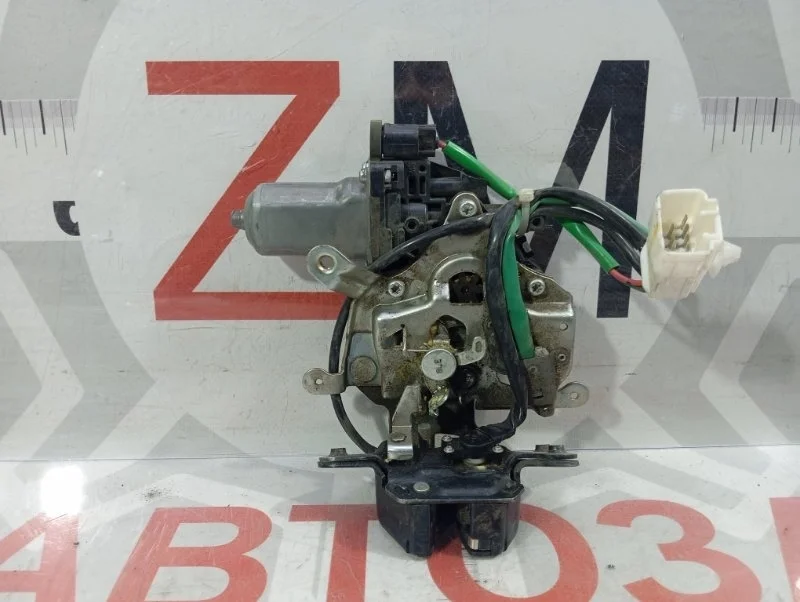 Замок крышки багажника Lexus RX 2008-2015