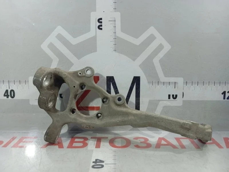 Кулак поворотный передний левый Mercedes GLC W253