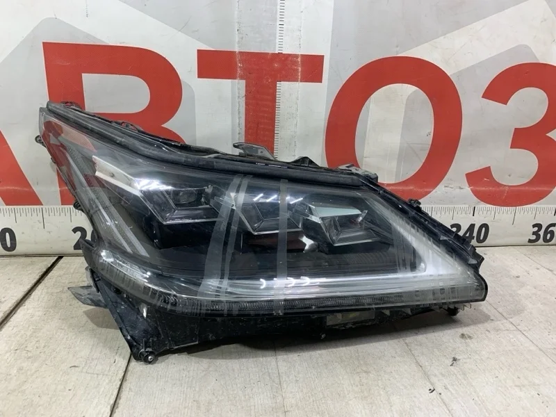 Фара передняя правая Lexus Lx 3 570 2015-нв