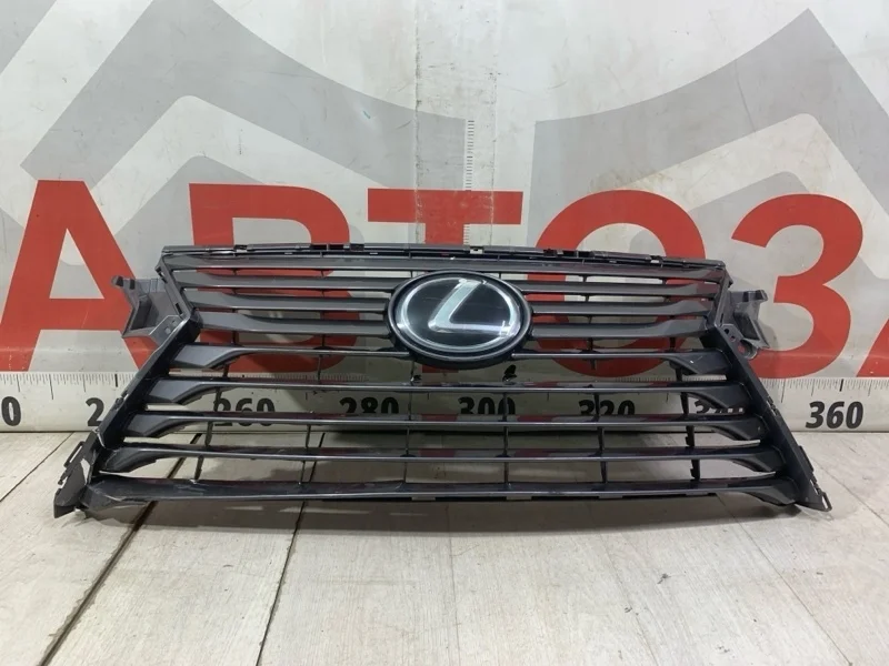 Решетка радиатора передняя Lexus RX 4 2015-2019