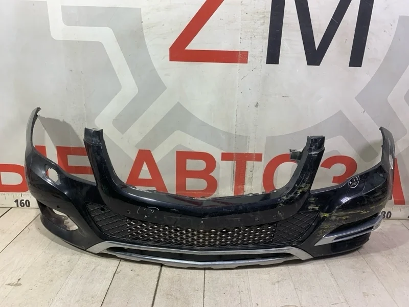 Бампер передний Mercedes-Benz GLK X204