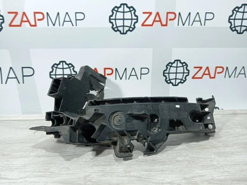 Кронштейн фары передний левый Audi Q5 8R