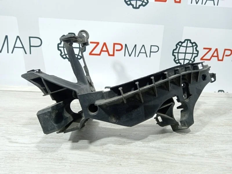 Кронштейн фары передний левый Audi Q5 8R