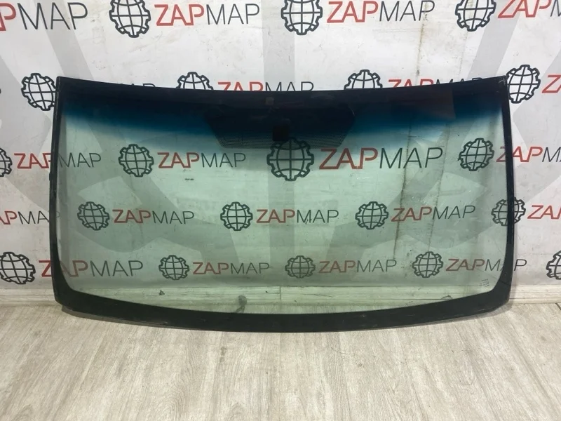 Стекло лобовое переднее Toyota Land Cruiser Prado