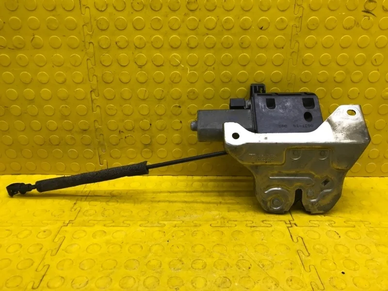 Замок багажника Porsche Panamera 2014 97051205303 970 CWAA