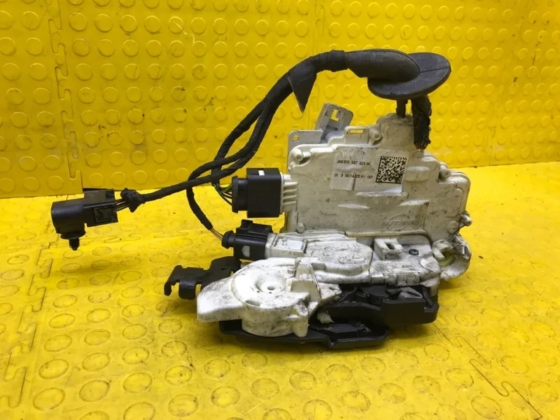 Замок двери Porsche Panamera 2014 97053752300 970 CWAA, передний левый