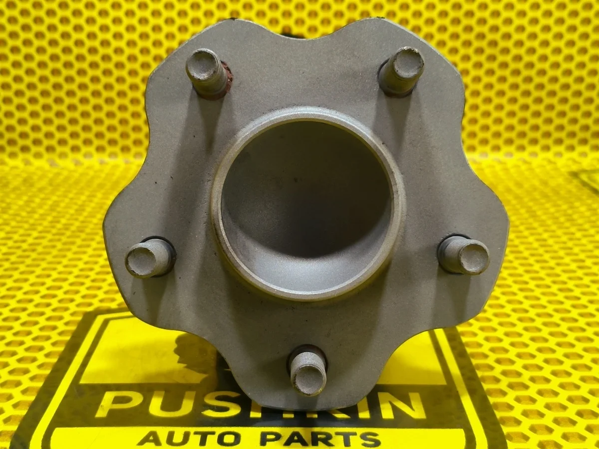 Ступица Nissan Juke 2011 432021KA0A F15 HR16DE, задняя левая