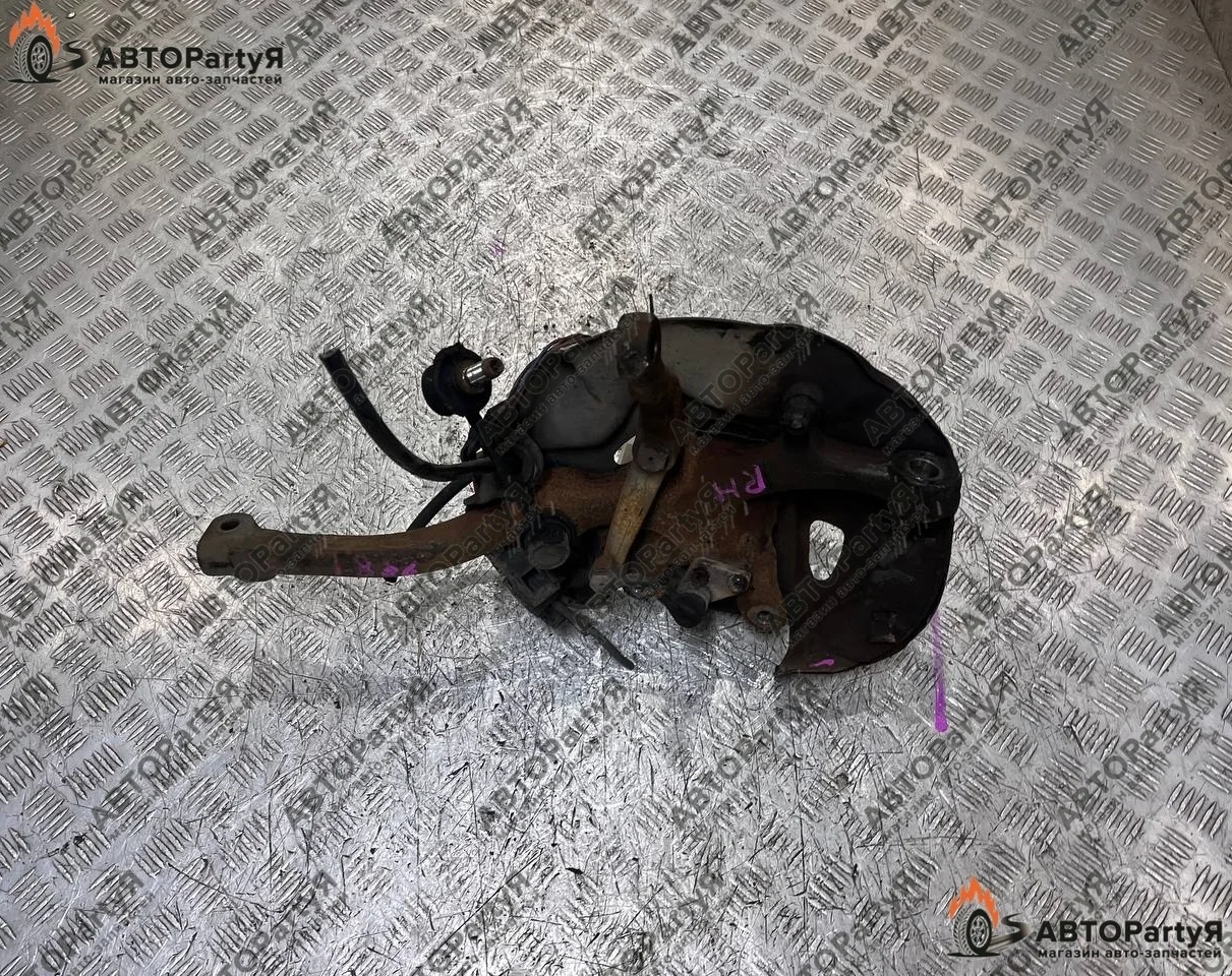 КУЛАК ПОВОРОТНЫЙ Mercedes S-class W140 M120.980 6 л.