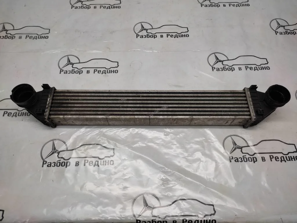 Интеркулер Mercedes-Benz