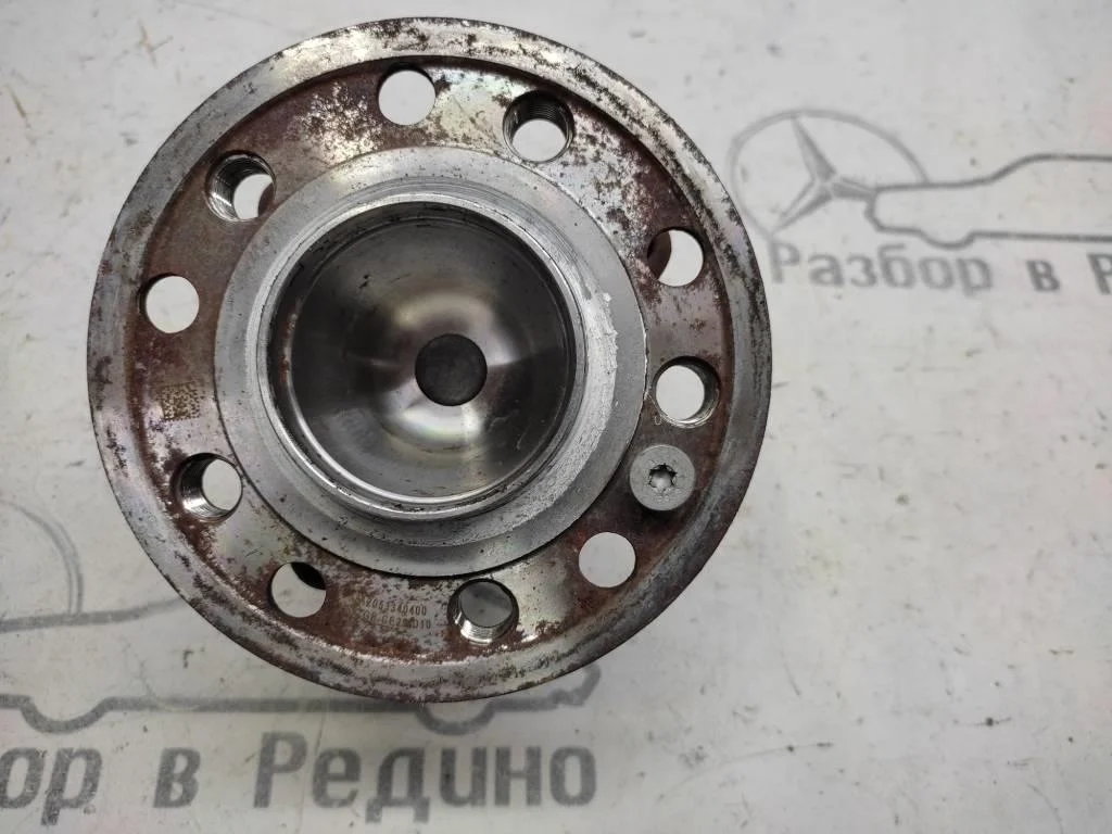 Ступица передняя Mercedes-Benz