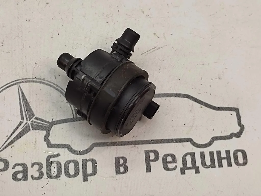 Насос циркуляционный Mercedes-Benz