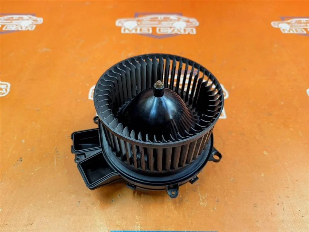 Моторчик печки Mercedes-Benz