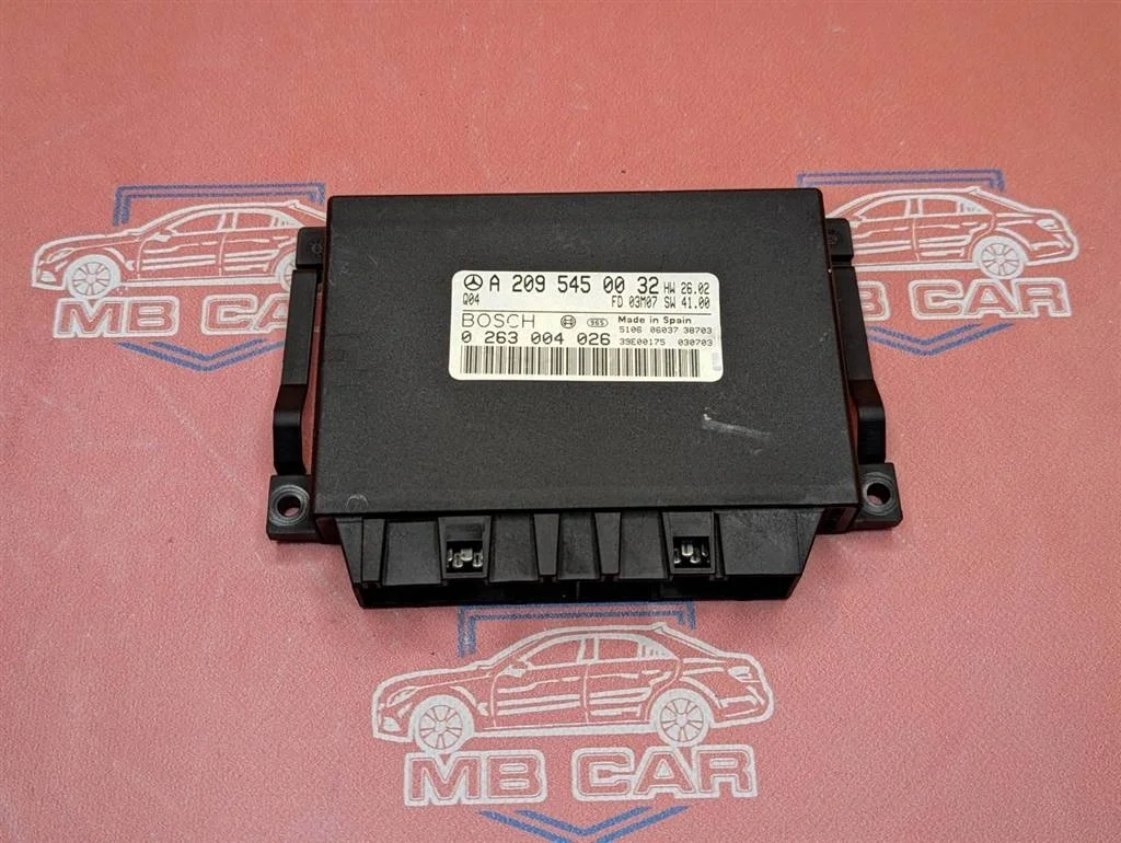 Блок парктроников Mercedes-Benz