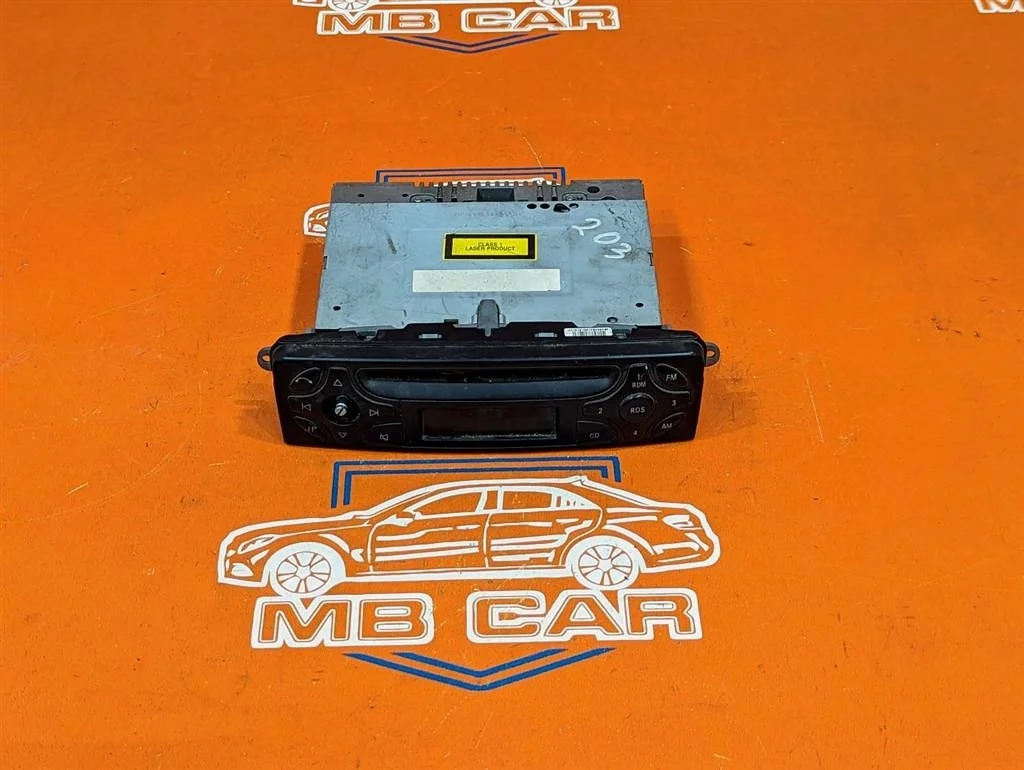 Магнитола Mercedes-Benz