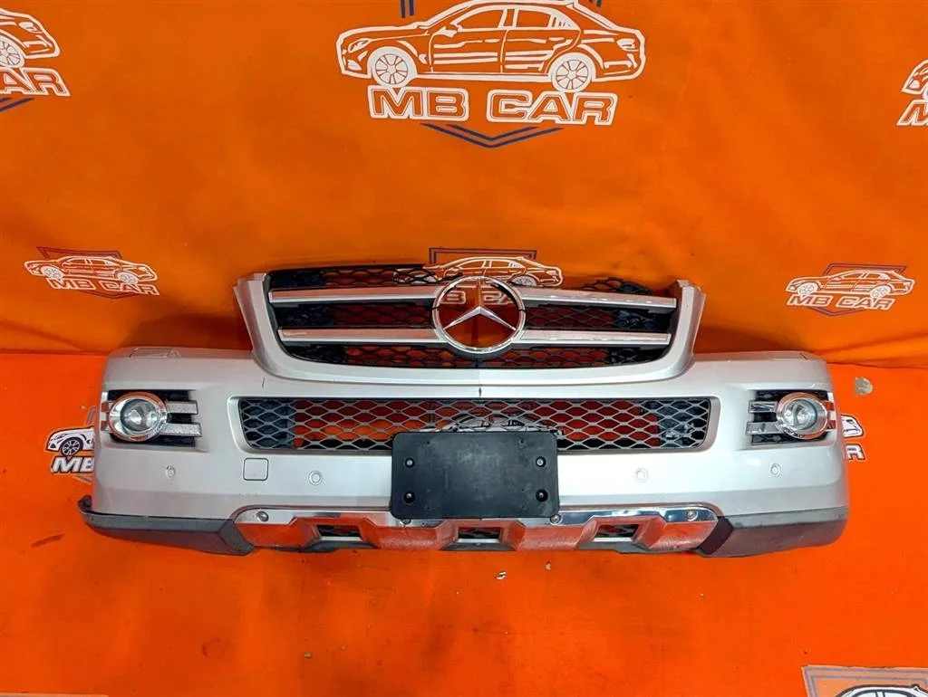 Бампер передний Mercedes-Benz