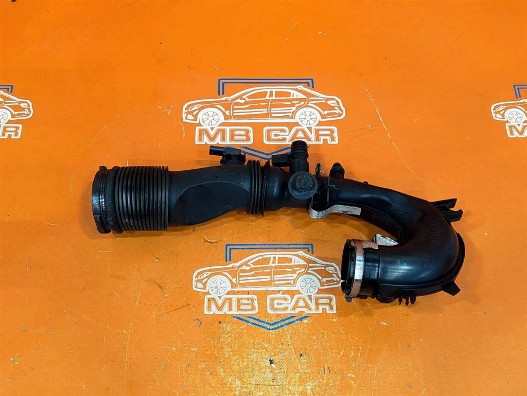 Патрубок впускного коллектора Mercedes-Benz