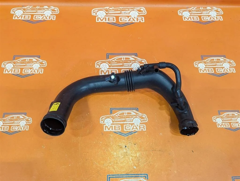 Патрубок воздушный Mercedes-Benz