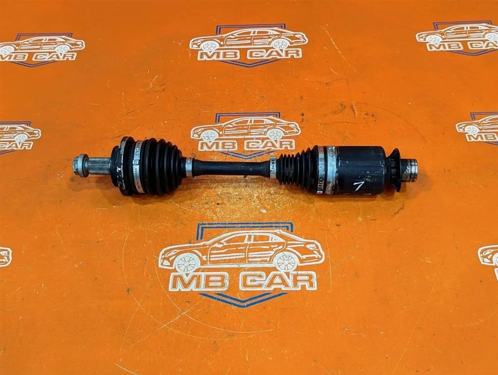 Привод передний правый Mercedes-Benz