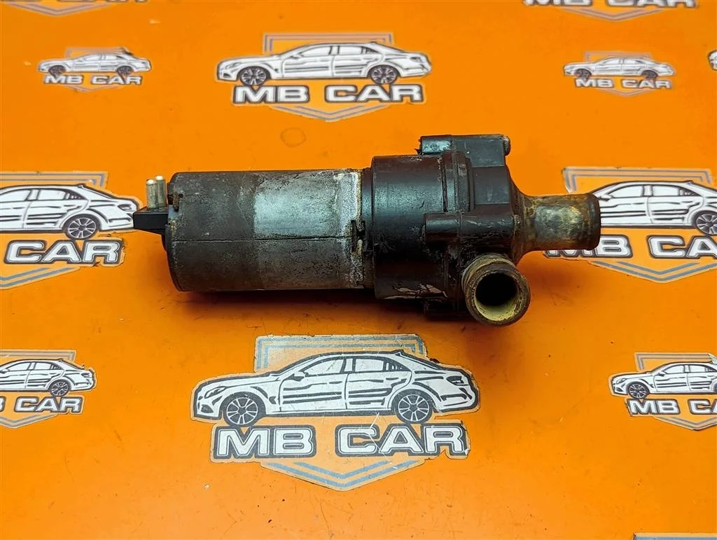 Насос циркуляционный Mercedes-Benz