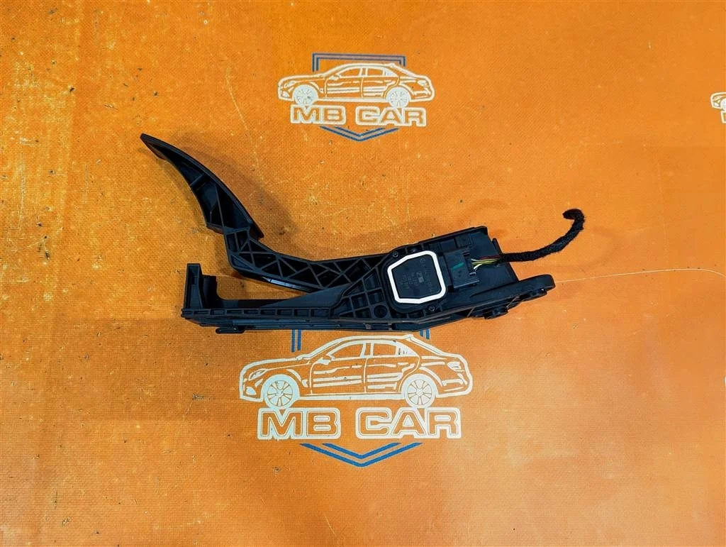 Педаль газа электронная Mercedes-Benz