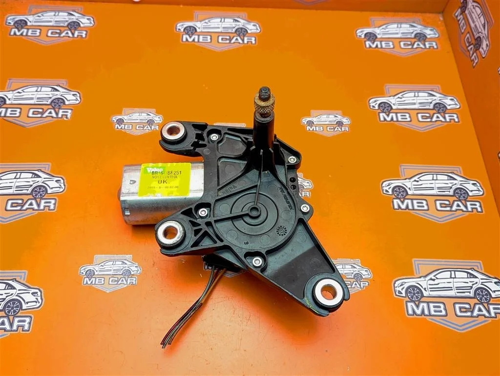 Моторчик дворников задний Mercedes-Benz