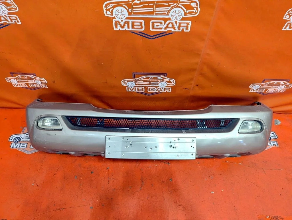 Бампер передний Mercedes-Benz