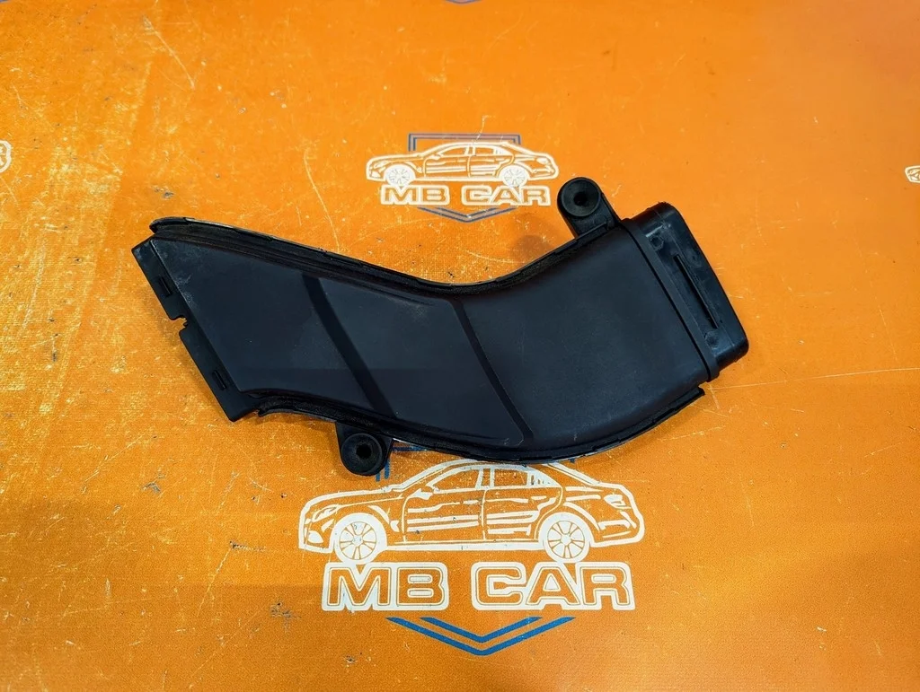 Патрубок воздушный Mercedes-Benz