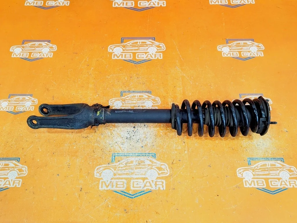 Стойка передняя Mercedes-Benz