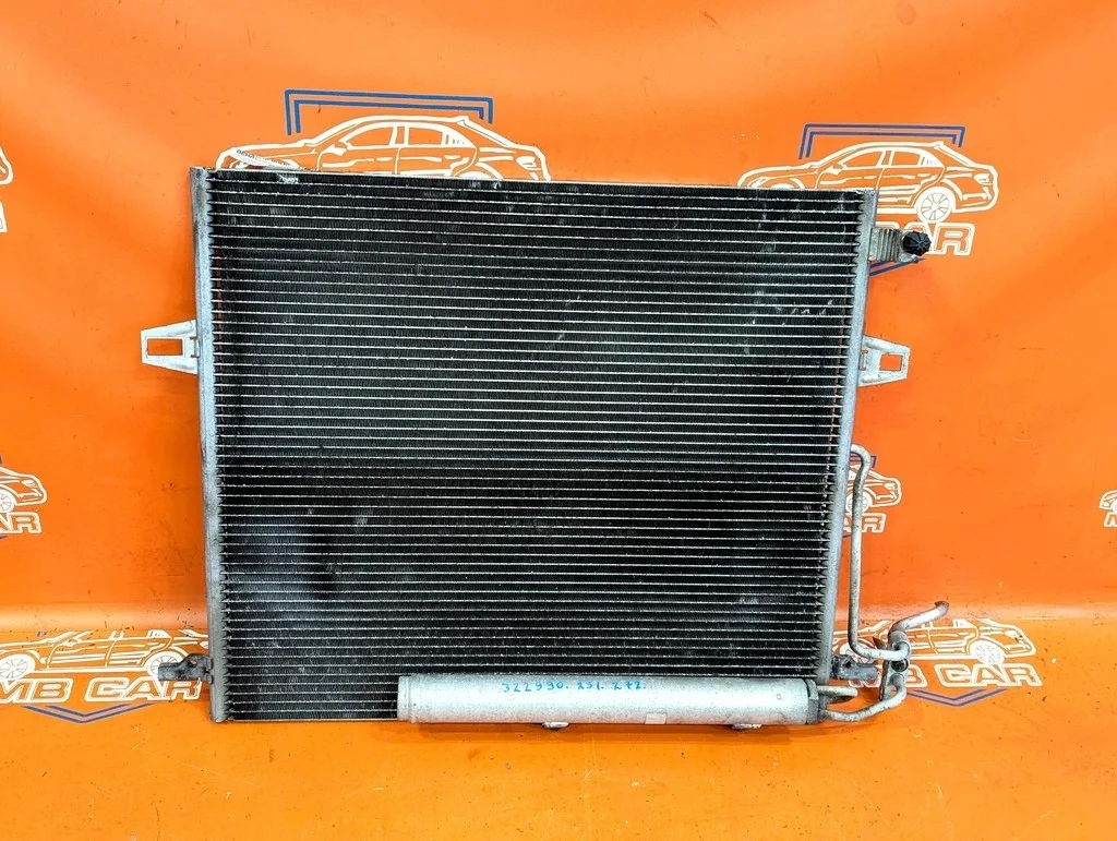 Радиатор кондиционера Mercedes-Benz