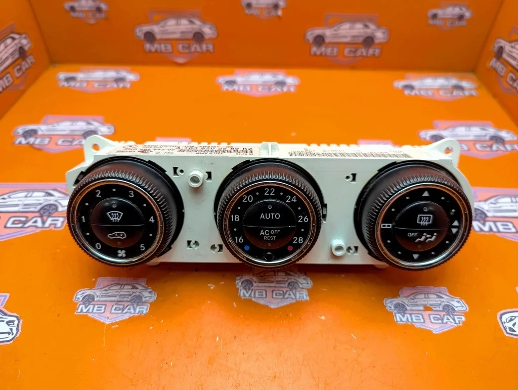 Панель управления климатом Mercedes-Benz