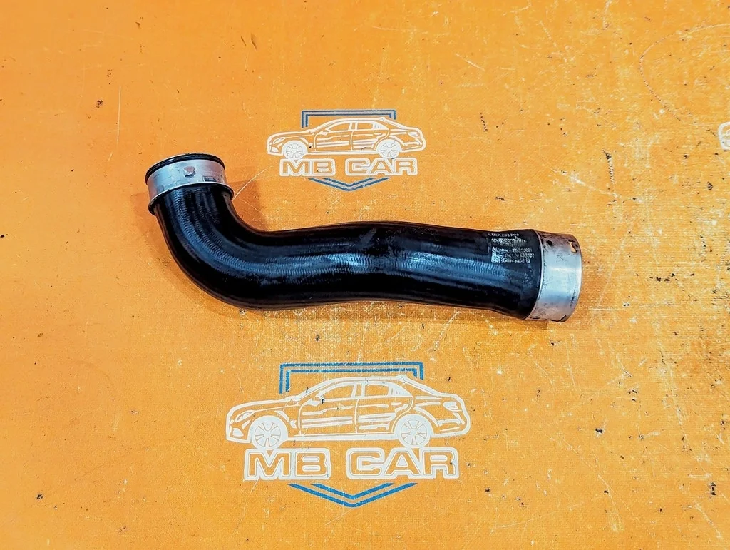 Патрубок интеркулера Mercedes-Benz