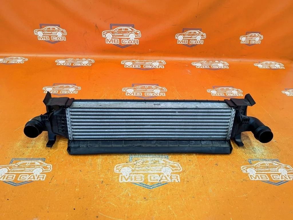 Интеркулер Mercedes-Benz