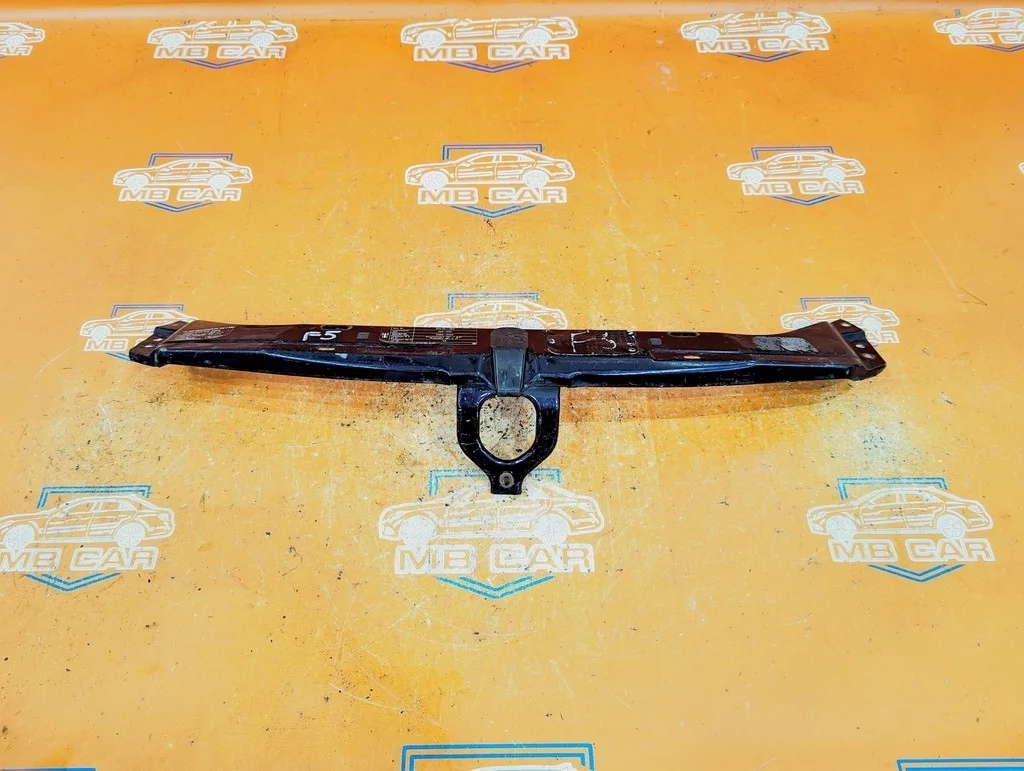 Панель телевизора верхняя Mercedes-Benz