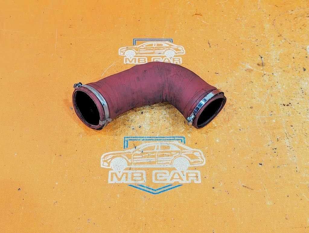 Патрубок интеркулера Mercedes-Benz