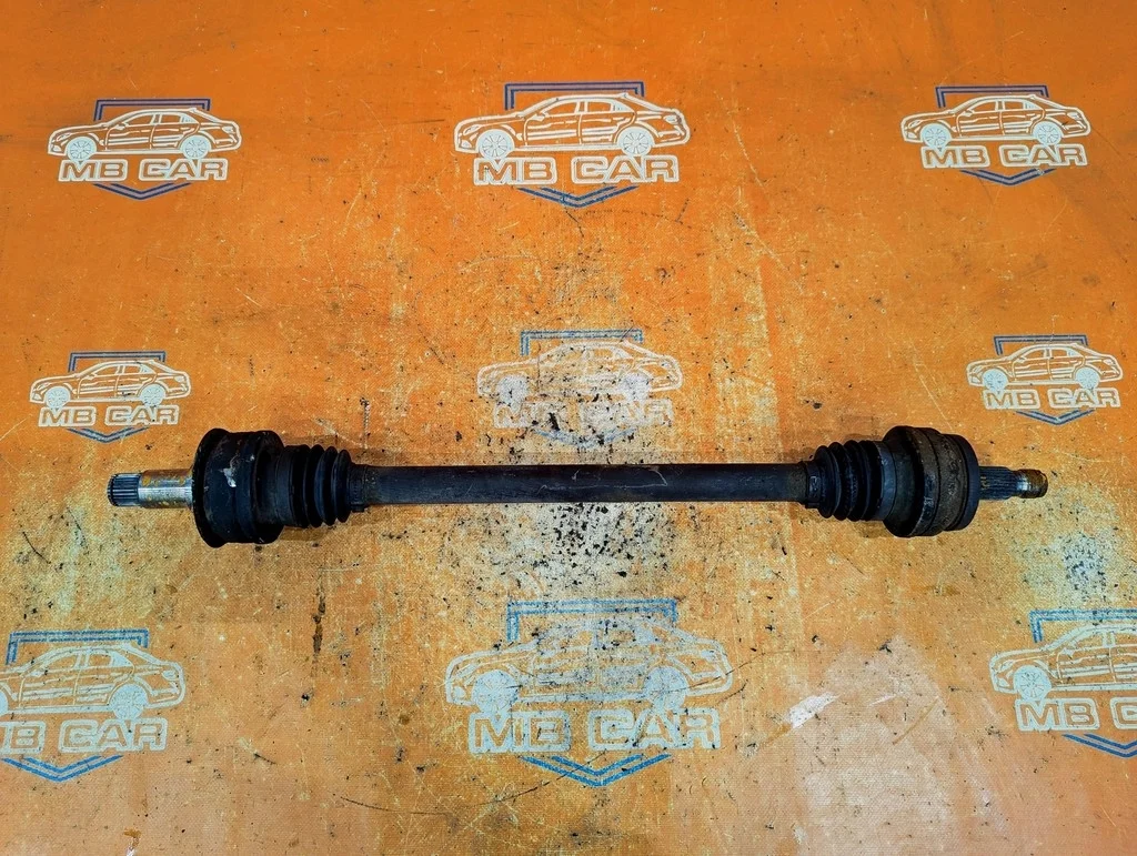 Привод задний Mercedes-Benz