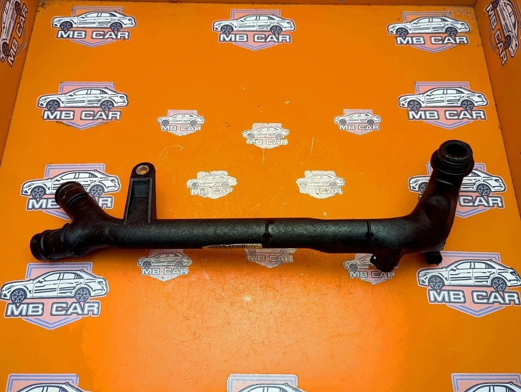Трубка ОЖ Mercedes-Benz