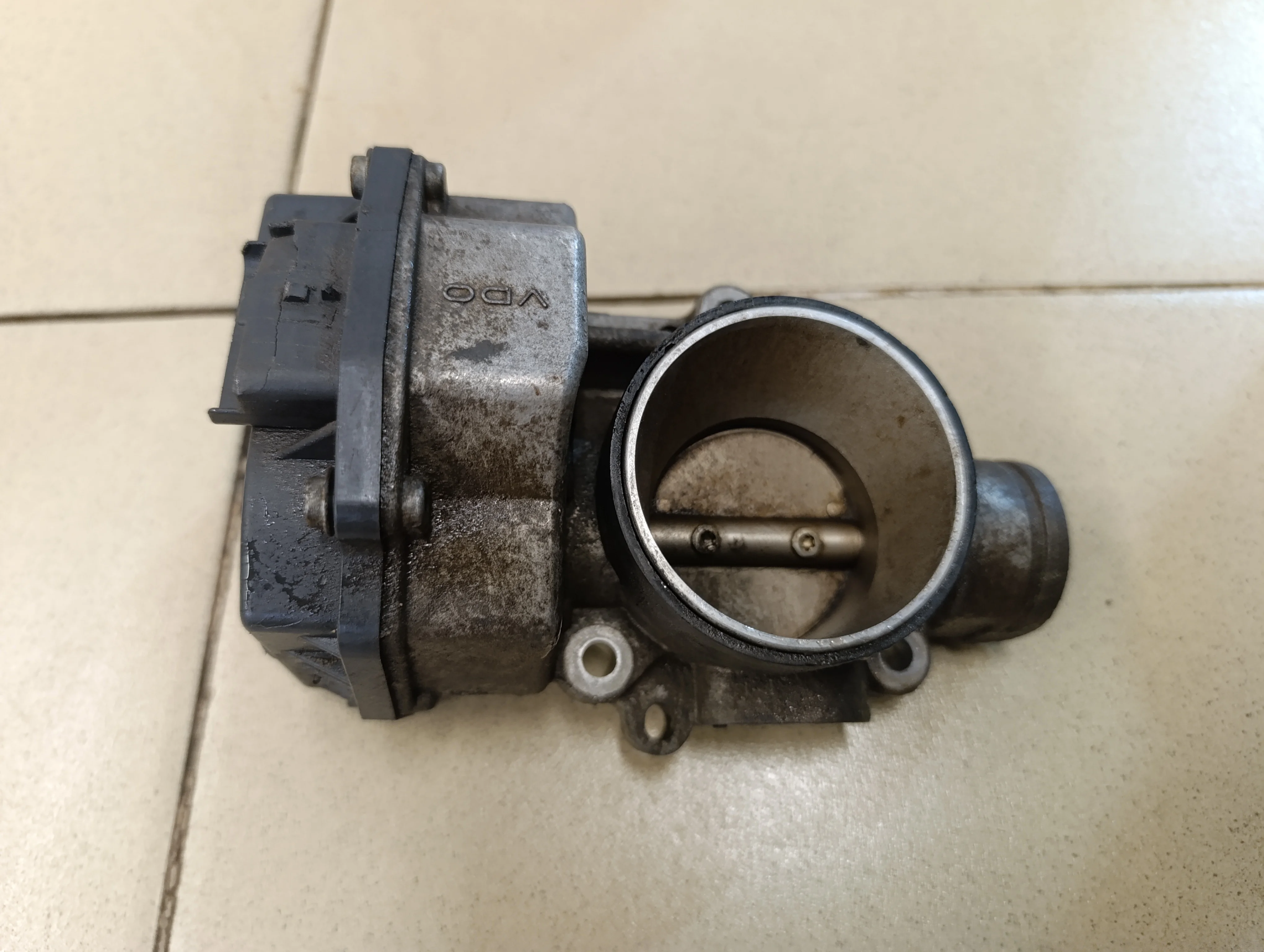 Заслонка дроссельная электрическая 206 1998-2012