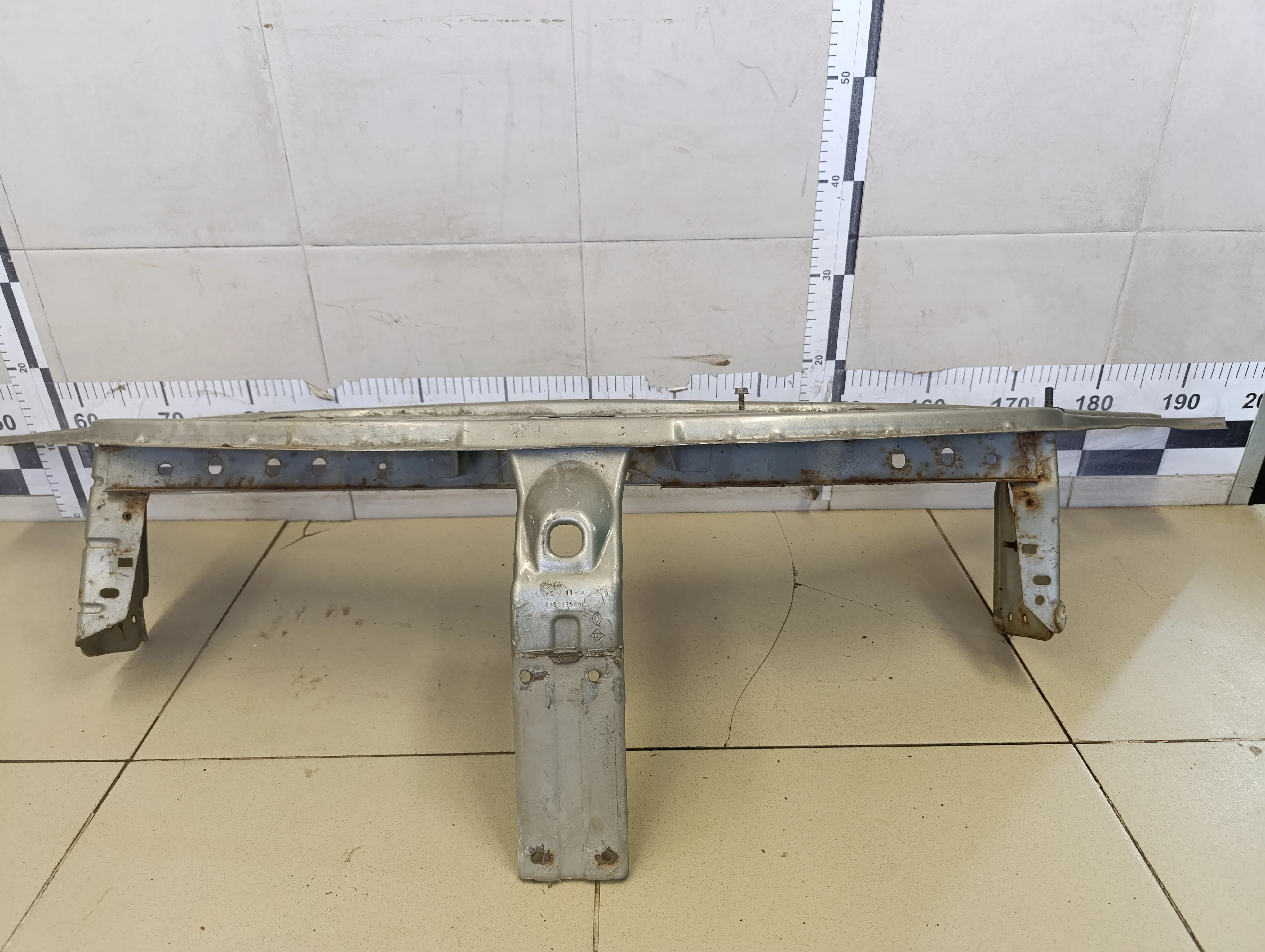 Панель передняя Sandero 2009-2014