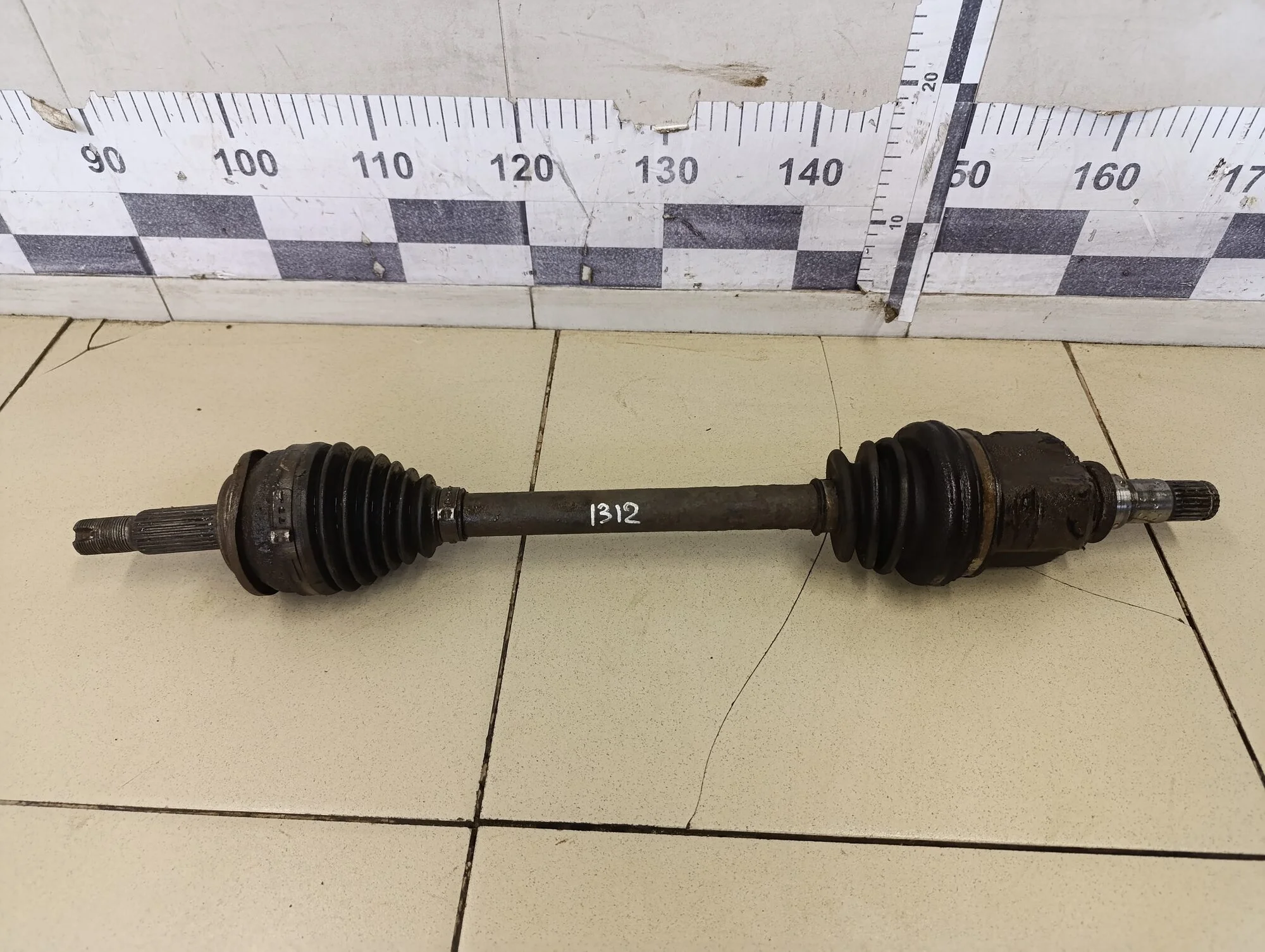 Полуось передняя левая Corolla E15 2006-2013