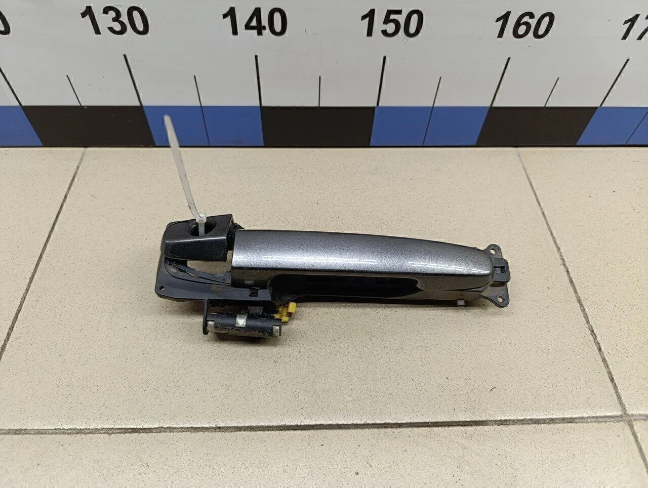 Ручка двери передней наружная левая Corolla E15 2006-2013