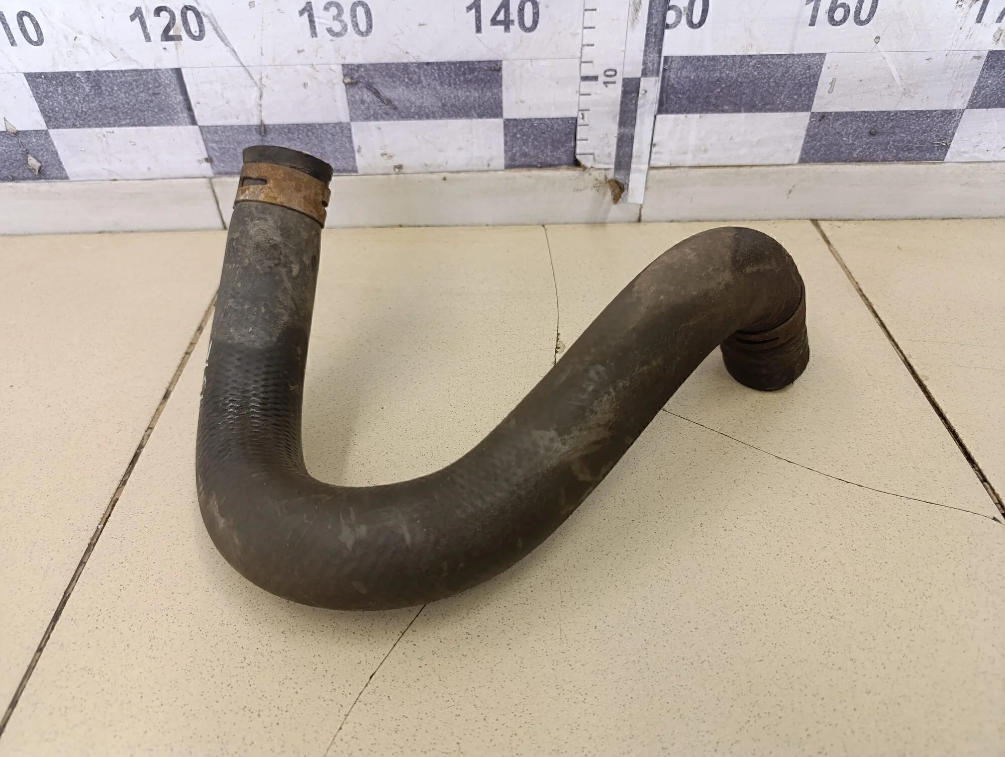 Патрубок радиатора Corolla E15 2006-2013