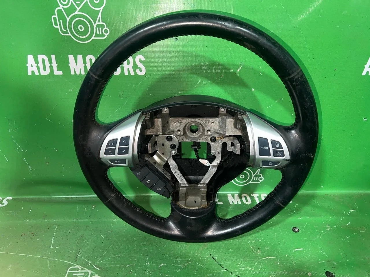 Руль Mitsubishi Outlander Xl 2007-2012 4400A229XB