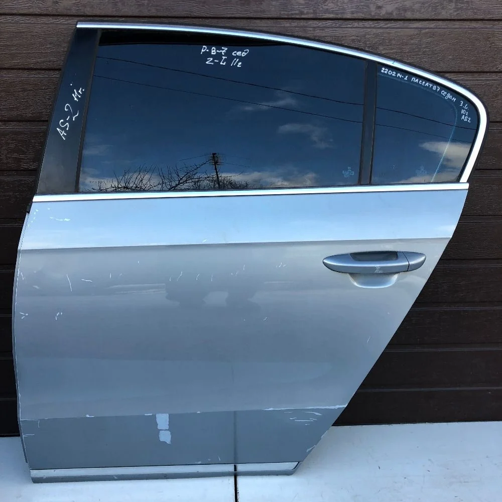 Дверь задняя левая Volkswagen Passat B7 (2010—2015)