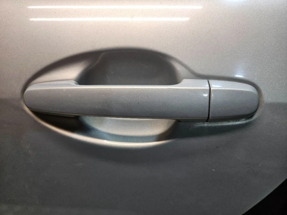 Ручка задняя левая для Toyota Avensis T250 седан