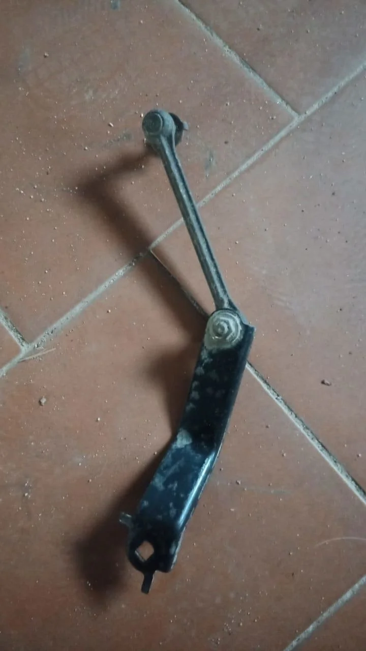 Датчик положения кузова Toyota Camry XV50 (2011—2014)