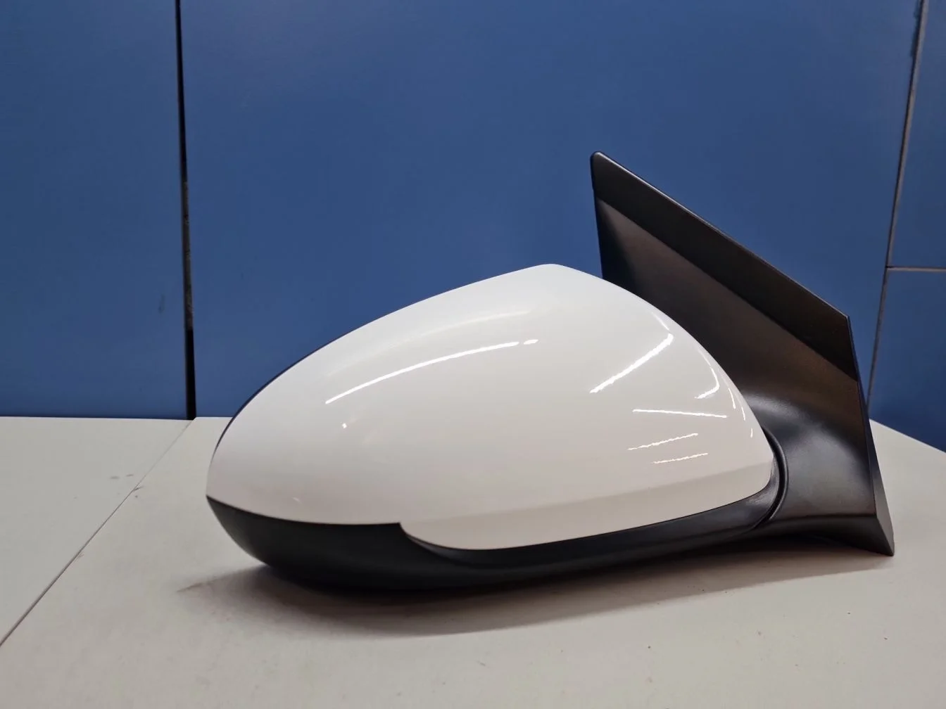 Зеркало правое для Hyundai Solaris 2017-