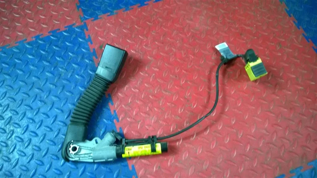 натяжитель ремня BMW X5 E53  M54B30 231 лс 3.0i