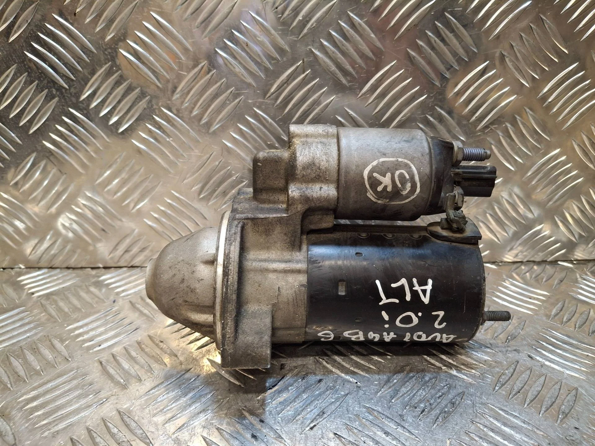 стартер Audi A4 B7